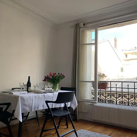 Apartment Vue Surtour Eiffel