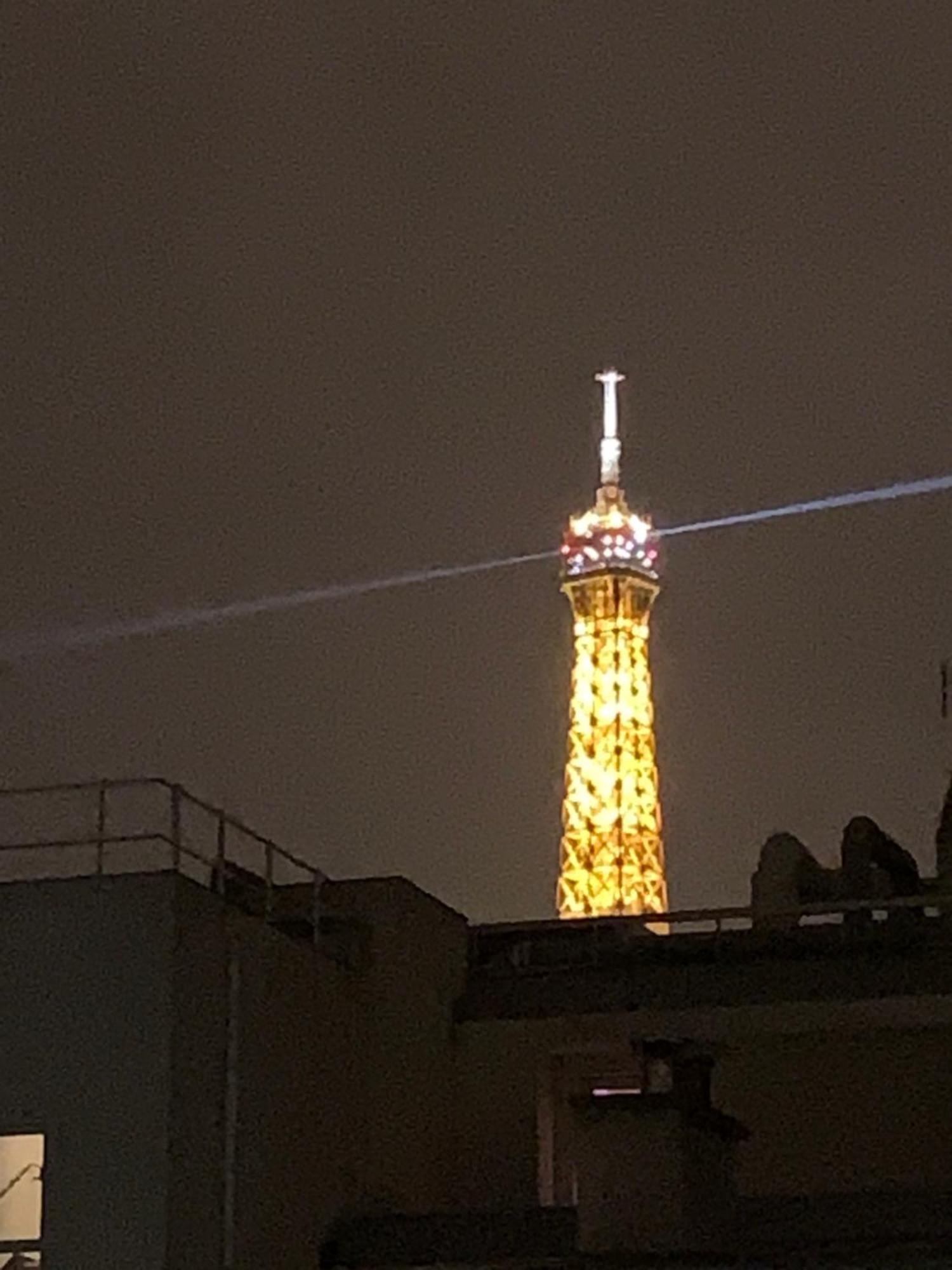 Apartment Vue Surtour Eiffel Paris